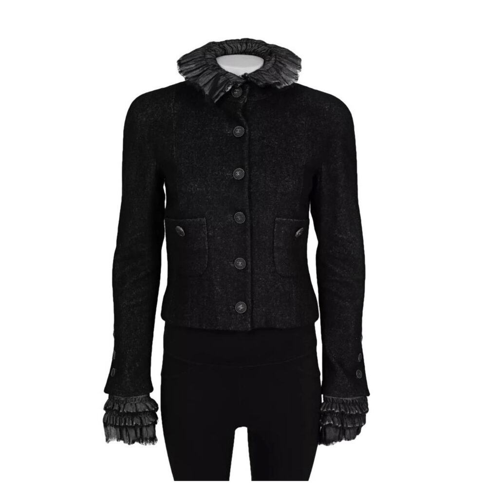 NWOT Chanel 2013 Black Cropped Jacket Sz.38